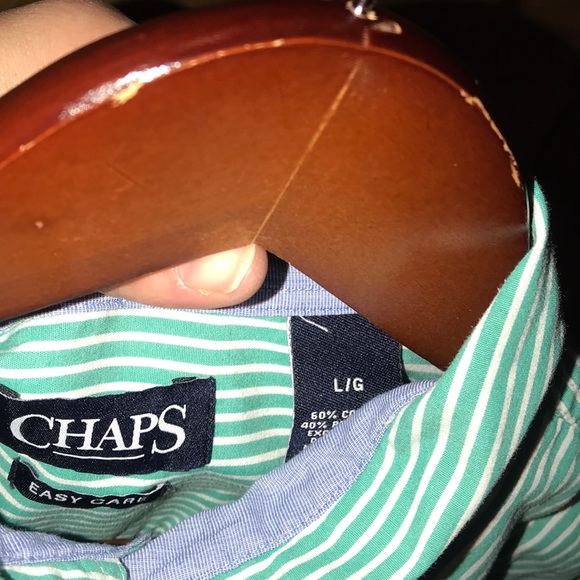 Chaps polo button down Large - Picture 3 of 3